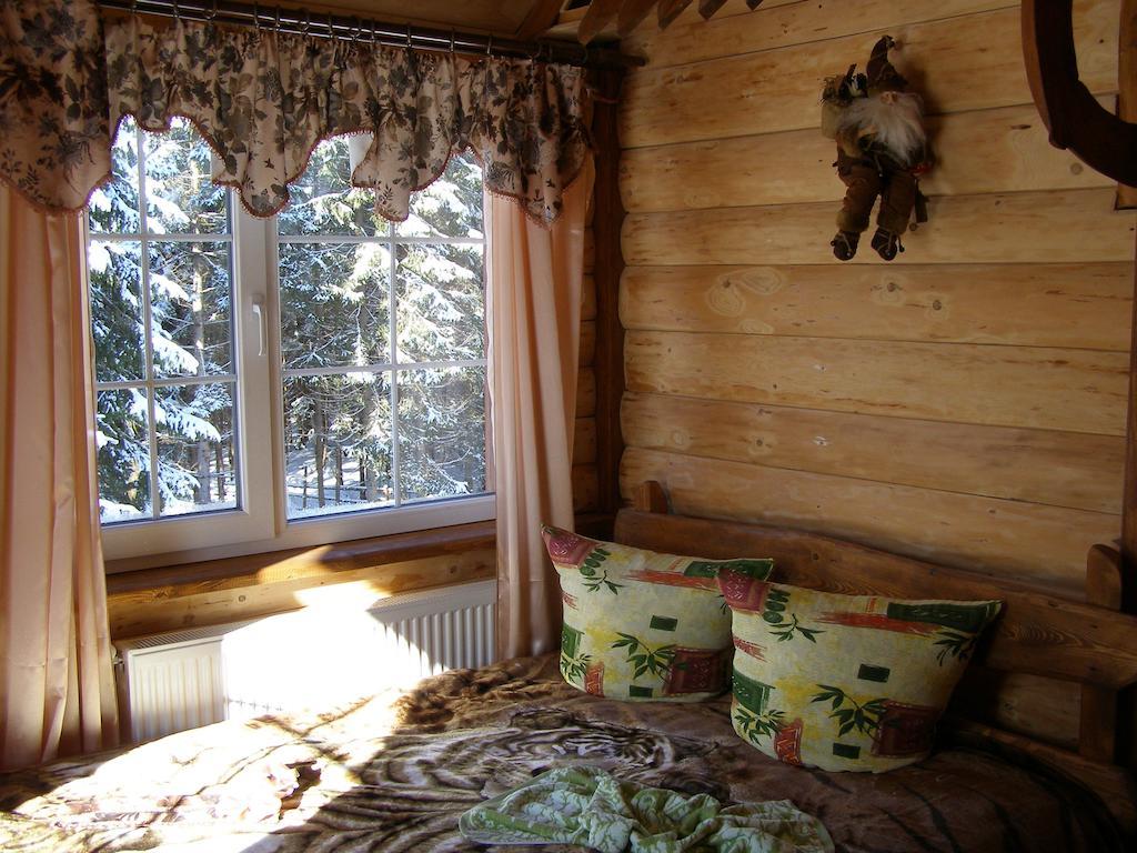 Cottage 12 Months Vorokhta Habitación foto
